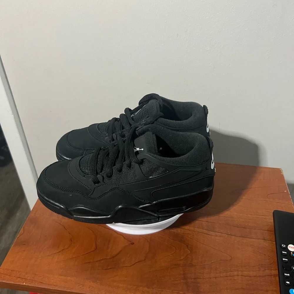 Jordan AJ 4 RM size 6y-7.5w NWT no box Charcoal Black Sneakers - Picture 4 of 7